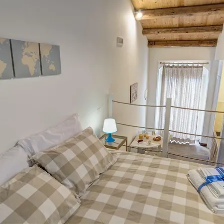 Bed & Breakfast Vico Manenti