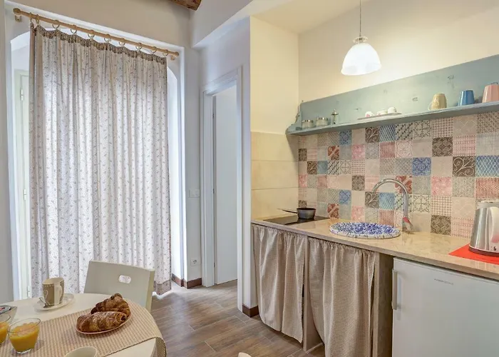 Vico Manenti 3* 莫迪卡